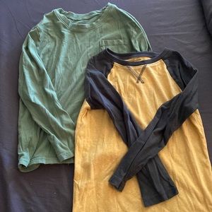 Two! Boys long sleeve essential tees size 7
